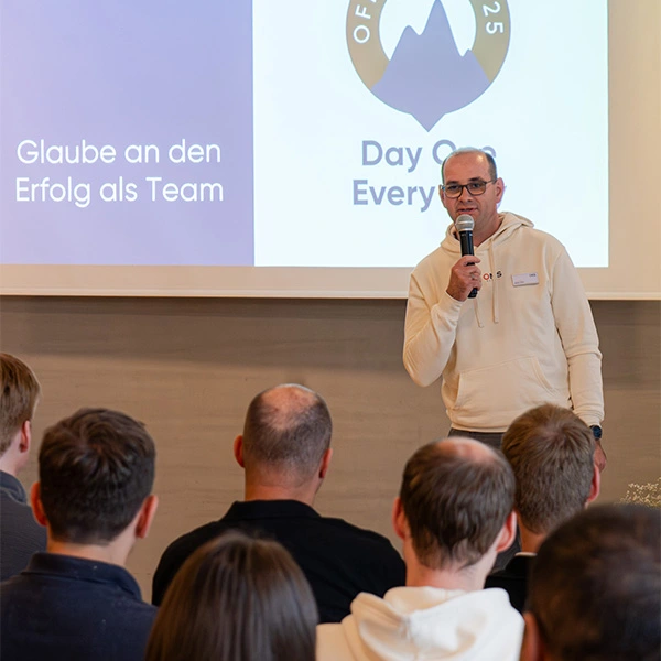 Unsere fünf Unternehmenswerte als Basis für internationale Teamarbeit im europäischen Einzelhandel.